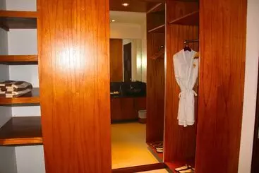 Resort Jimbaran Cliffs Private Pool Hotel & Spa