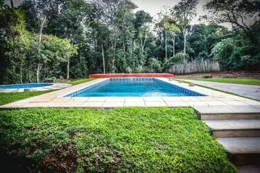 Rainforest Hotel & Cabañas