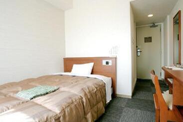 فندق Route Inn Fujieda Ekikita