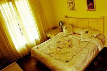 هتل Alexander The Great