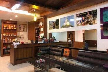 בית מלון כפרי Chollada Inn Kamala