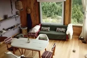 Vakantie-appartementen Un Vistón Modern Mountain Home