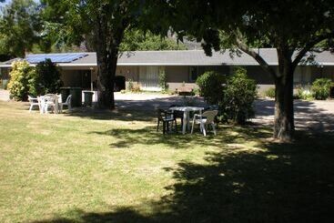 Апартаменты Willow Dene