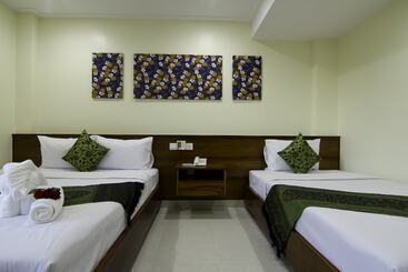 בית מלון כפרי Rose Emerald