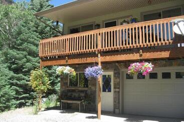 Bridal Veil Bed And Breakfast