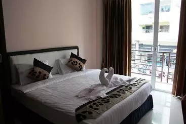 Aparthotel Nipa Residence