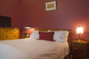 Bed and Breakfast Willunga House