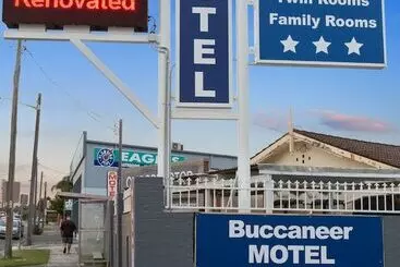 Buccaneer Motel