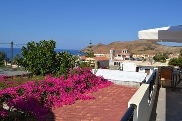 Жильё для туристов Kastro Apartments