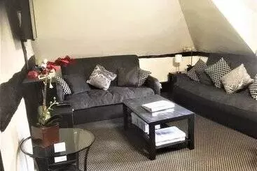 관광객 아파트 Avon Accommodation