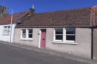 דירות לתיירים Castlefield Cosy Cottage