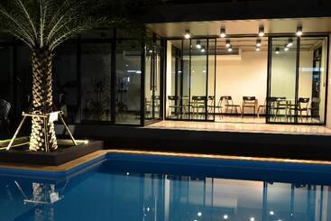 Hotel Grand Marina Residence