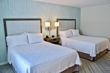 ホテル Chateau Fredericton, Trademark Collection By Wyndham