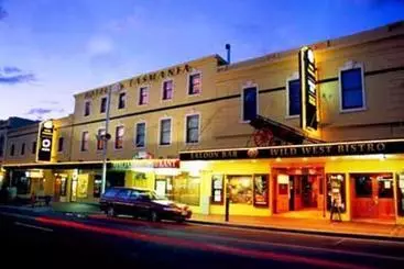 ホテル Tasmania