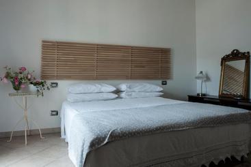 פנסיון B&b Le Vecchie Mura