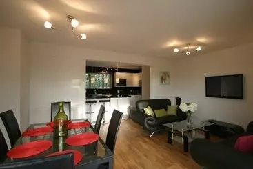 Appartamenti turistici Bishop S Court Apartment