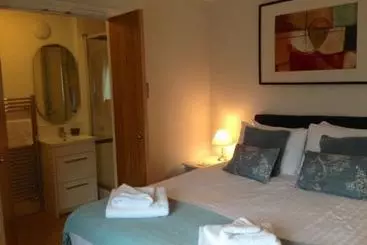 דירות לתיירים Osborne Avenue Week2week Jesmond