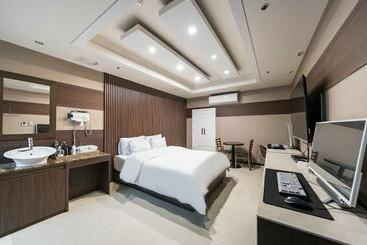 Hotel Dongtan Cozy
