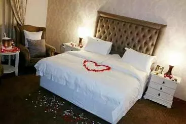 בית מלון כפרי Classique Grace Boutique