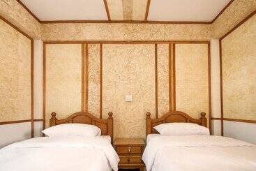 Hotel Sailomjoy The Boutique Hostel