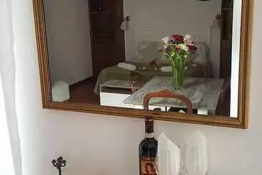 Al Ponte Del Papa B&b