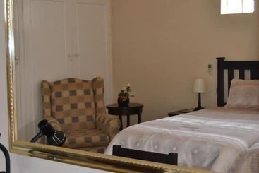 펜션 Augusta Villa St Pio Guest House