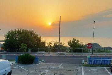 בית מלון כפרי Splendid