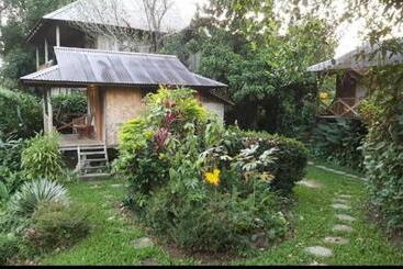 بنسيون Maylyn Guesthouse