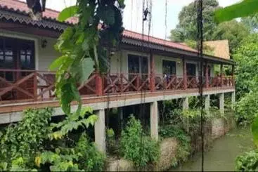 Majatalo Maylyn Guesthouse