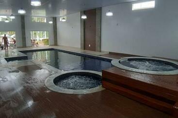 아파트호텔 Flat Cavalinho Branco Vista Do Lago E Piscina Aquecida