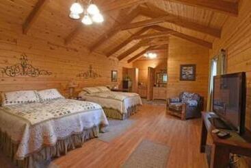 مبيت وإفطار Pine Tree Inn