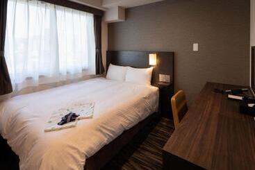 Central Hotel Takeoonsen Ekimae