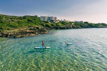 בית מלון כפרי Lena Beach