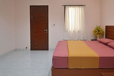 בית מלון כפרי The Ayudya Ulun Suan