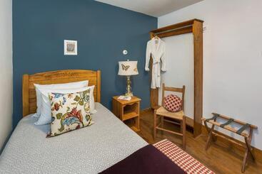 בית מלון כפרי The Craignair Inn & Causeway Restaurant