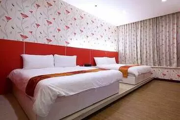 Pensión 天空之城