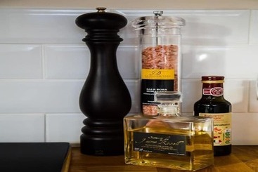 آپارتمان Harrogate Elite Living