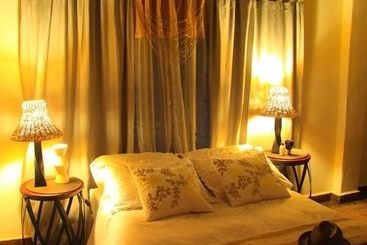 Отель Buyskop Lodge