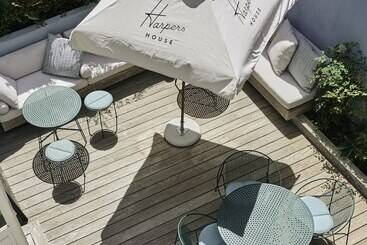 Пансион Harpers House