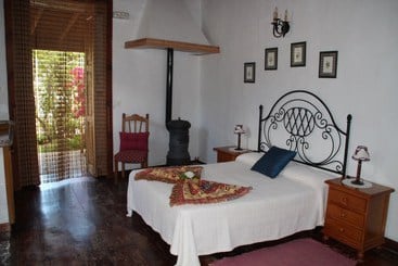 Casas Rurales Los Marantes