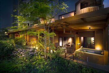 בית מלון כפרי Fujisan Onsen Bessho Sasa