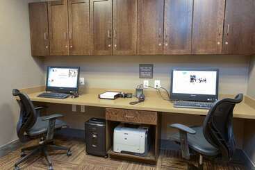 בית מלון כפרי Hampton Inn & Suites Cincinnati / Kenwood