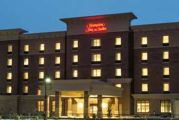 בית מלון כפרי Hampton Inn & Suites Cincinnati / Kenwood