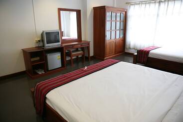 پانسیون Alisa Guesthouse