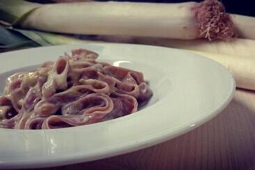 فندق Locanda Ostu Di San Giacu