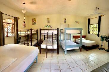 旅馆 Hostalito Lahar