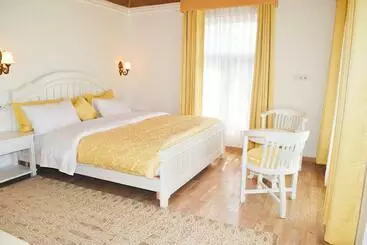 Pensió Upani Cottages