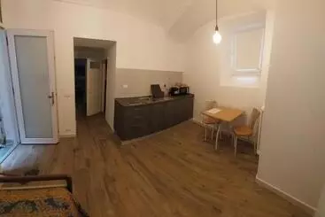 ベッドアンドブレックファースト Gusterhouse