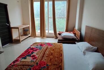 Hotelli Satopanth Inn