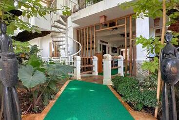 Szálloda Earl De Princesa